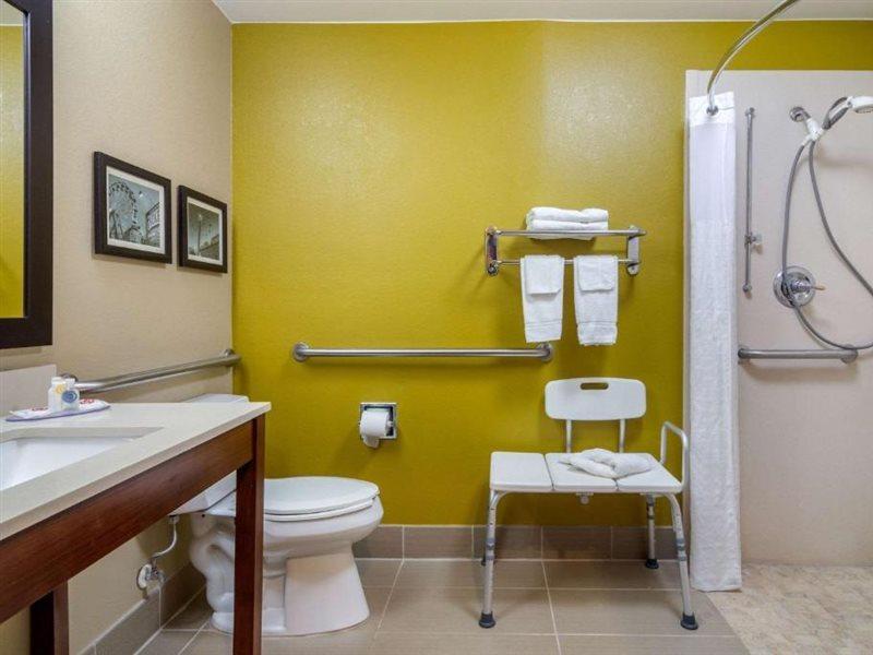 Comfort Inn & Suites Perry National Fairgrounds Area Eksteriør billede