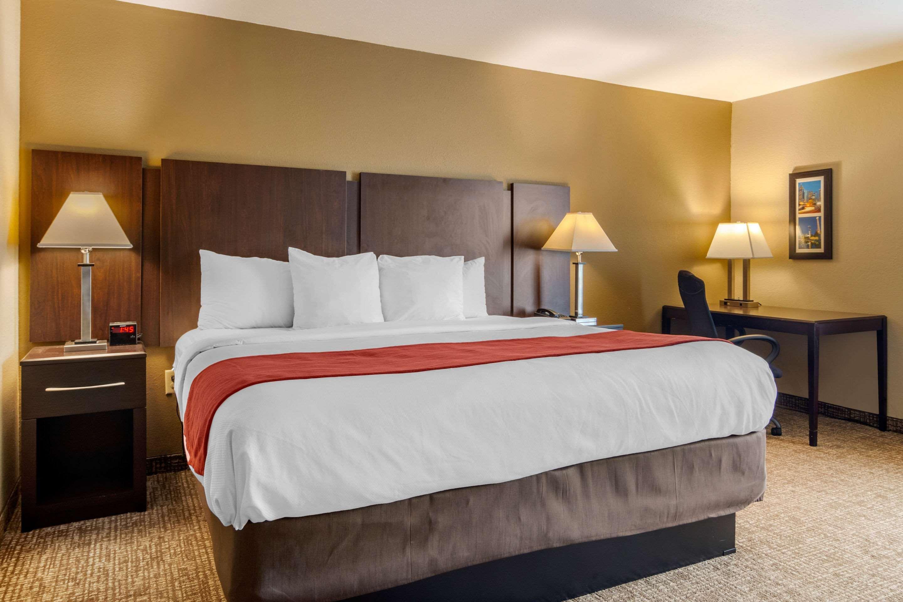 Comfort Inn & Suites Perry National Fairgrounds Area Eksteriør billede
