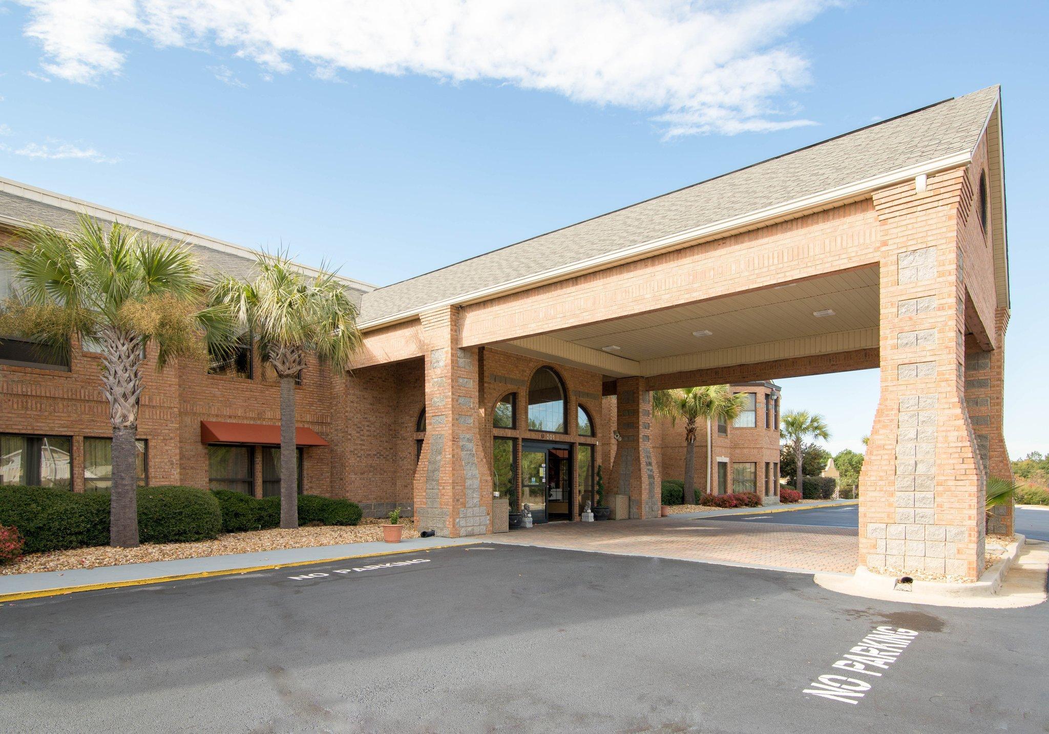 Comfort Inn & Suites Perry National Fairgrounds Area Eksteriør billede