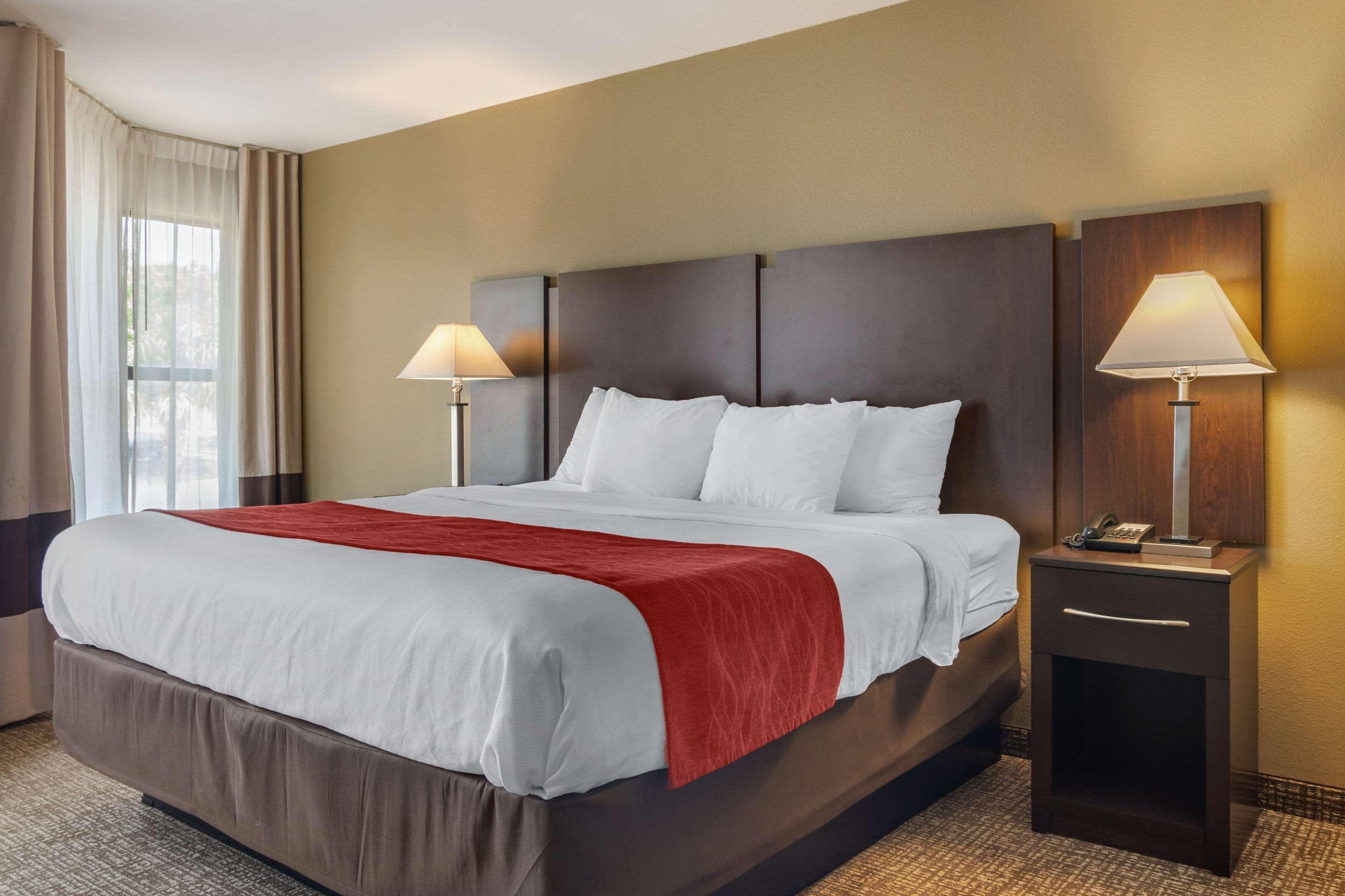 Comfort Inn & Suites Perry National Fairgrounds Area Eksteriør billede