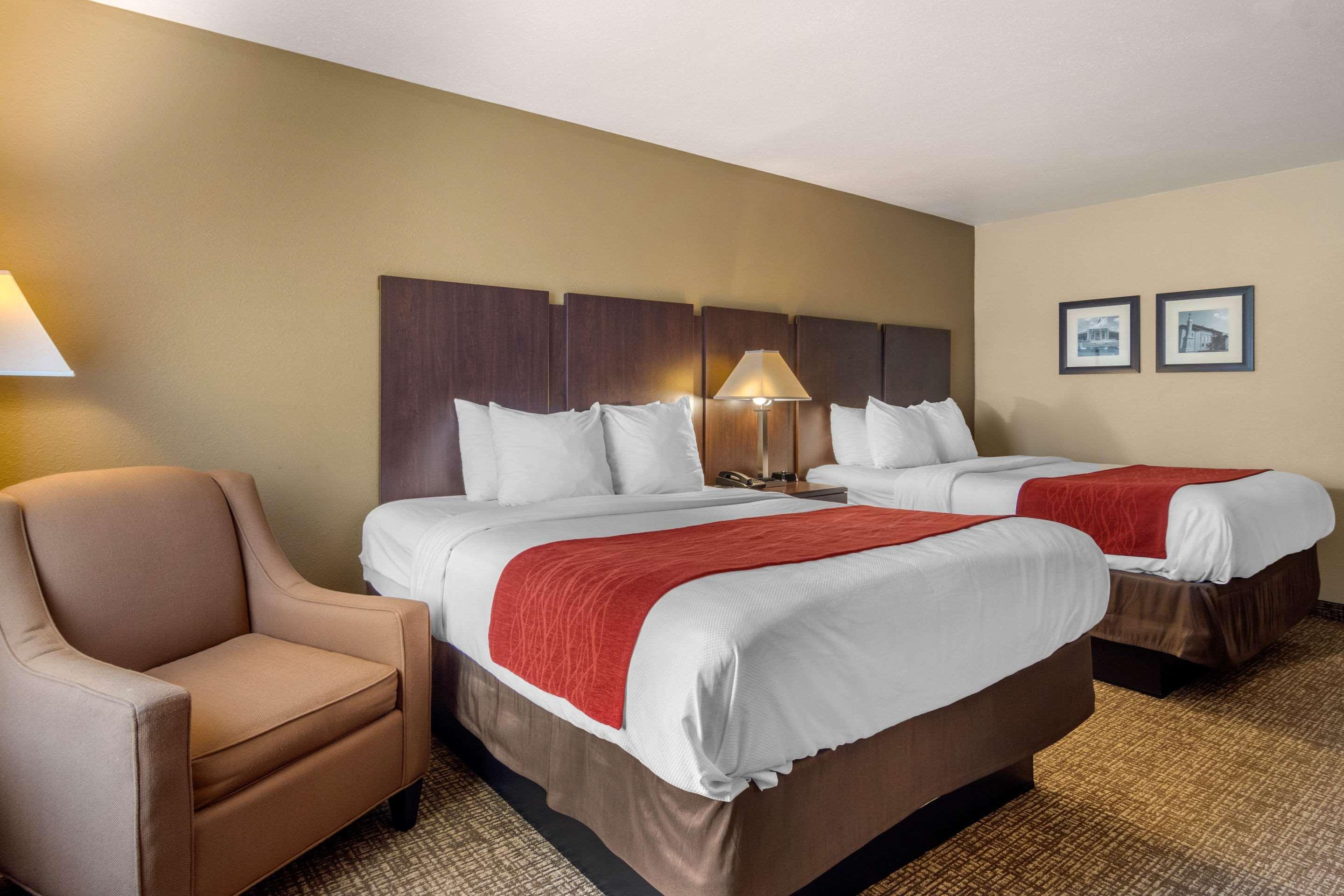 Comfort Inn & Suites Perry National Fairgrounds Area Eksteriør billede