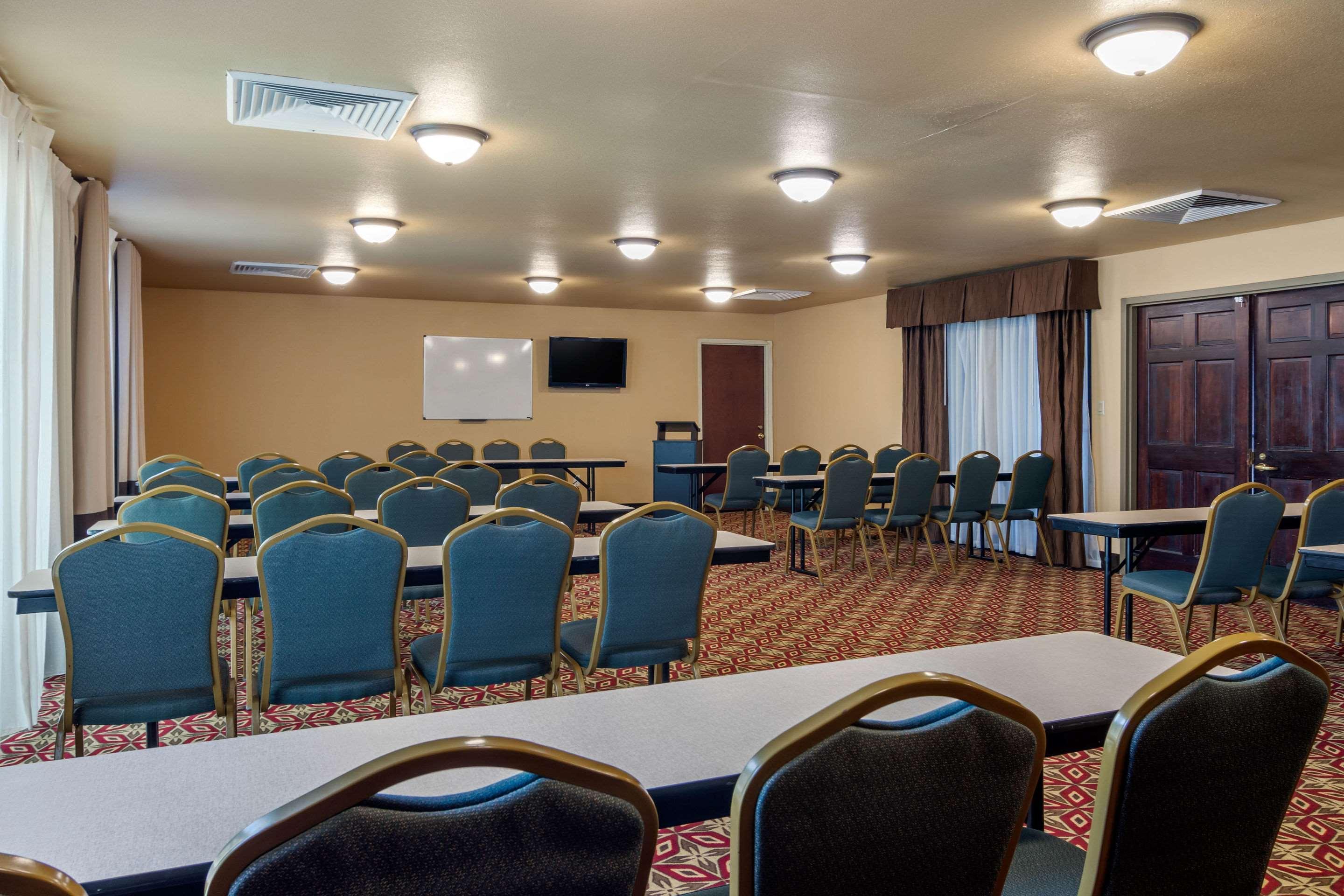 Comfort Inn & Suites Perry National Fairgrounds Area Eksteriør billede